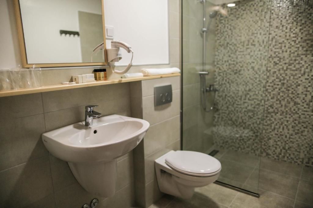 Отель GARNI HOTEL ATRIUM Никшич