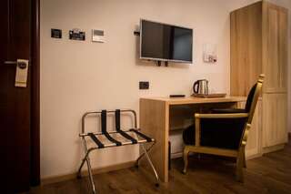 Отель GARNI HOTEL ATRIUM Никшич Двухместный номер Делюкс с 2 отдельными кроватями-3